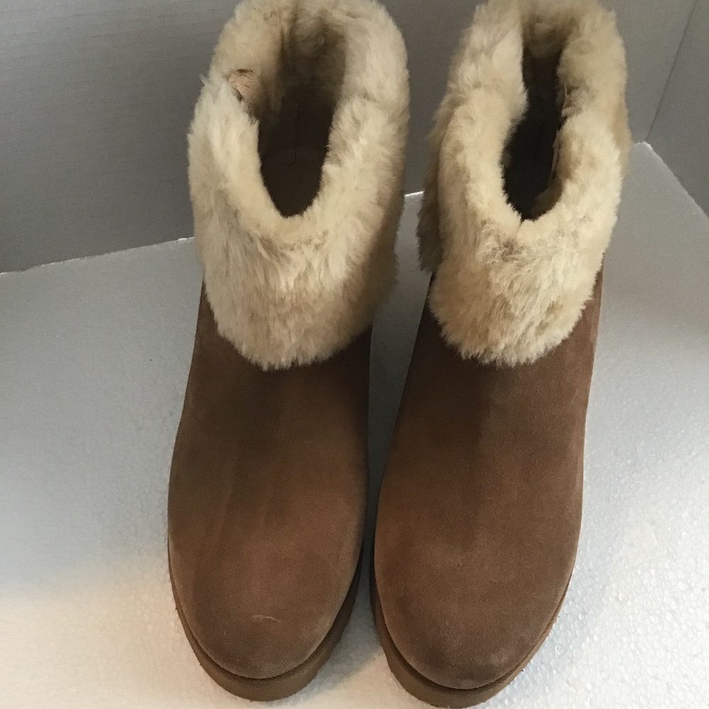 Soft Surroundings Brown Ankle Boots with Cream Fur